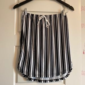 Black and white lightweight summer skirt for girls